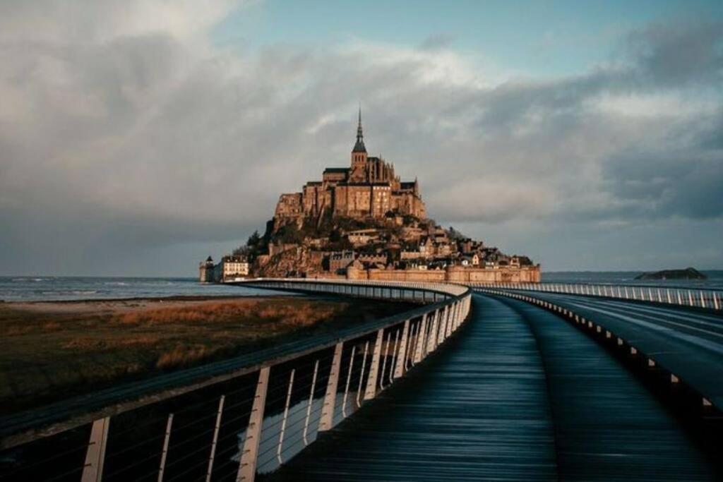 La Baie Du Mont Appartement De Vacances Proche Du Mont Saint Michel Roz-sur-Couesnon Extérieur photo